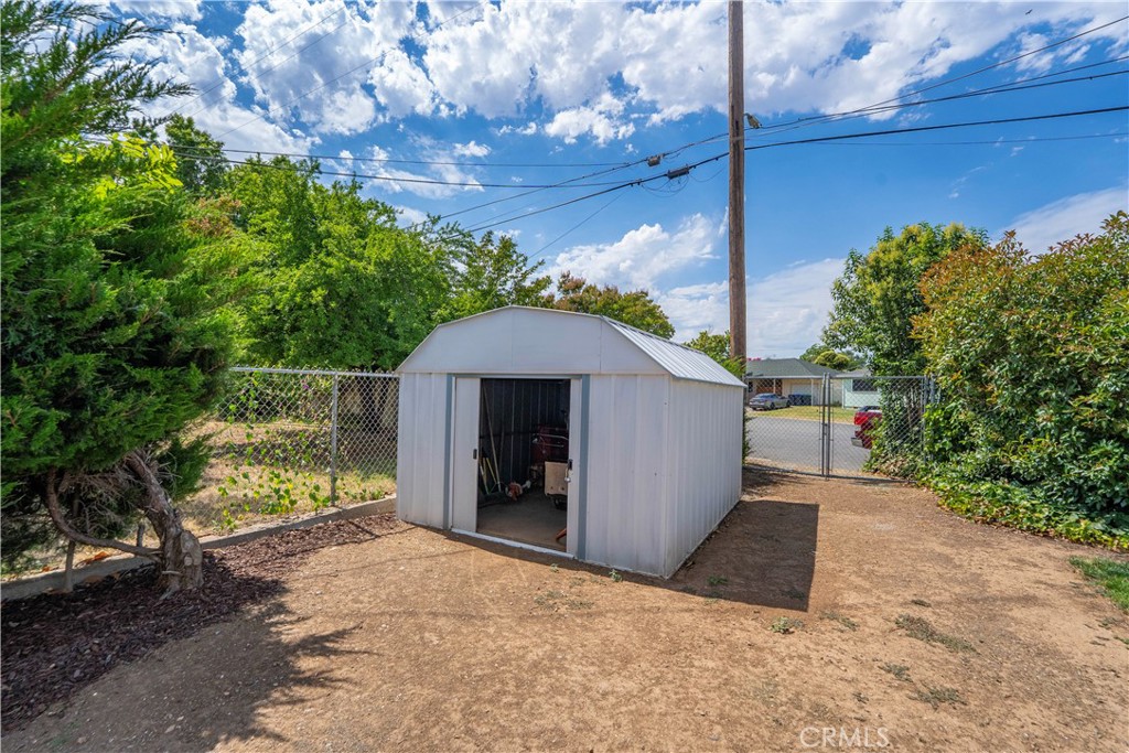 main property photo 44