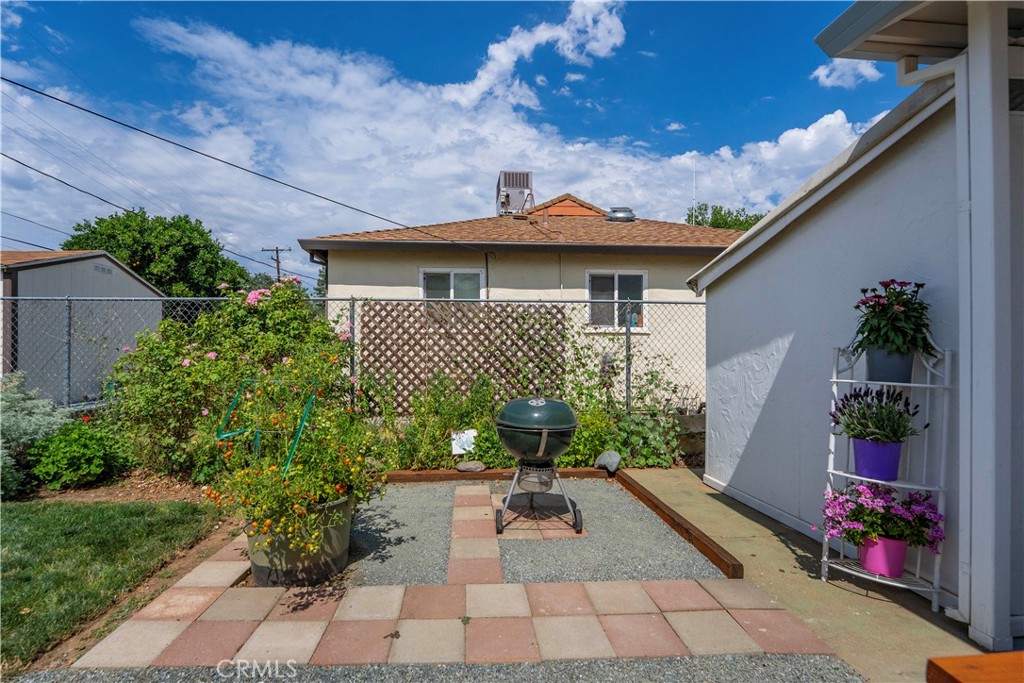 main property photo 49