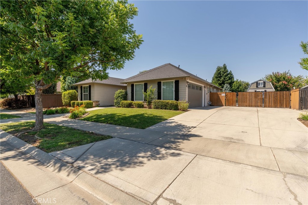 main property photo 2