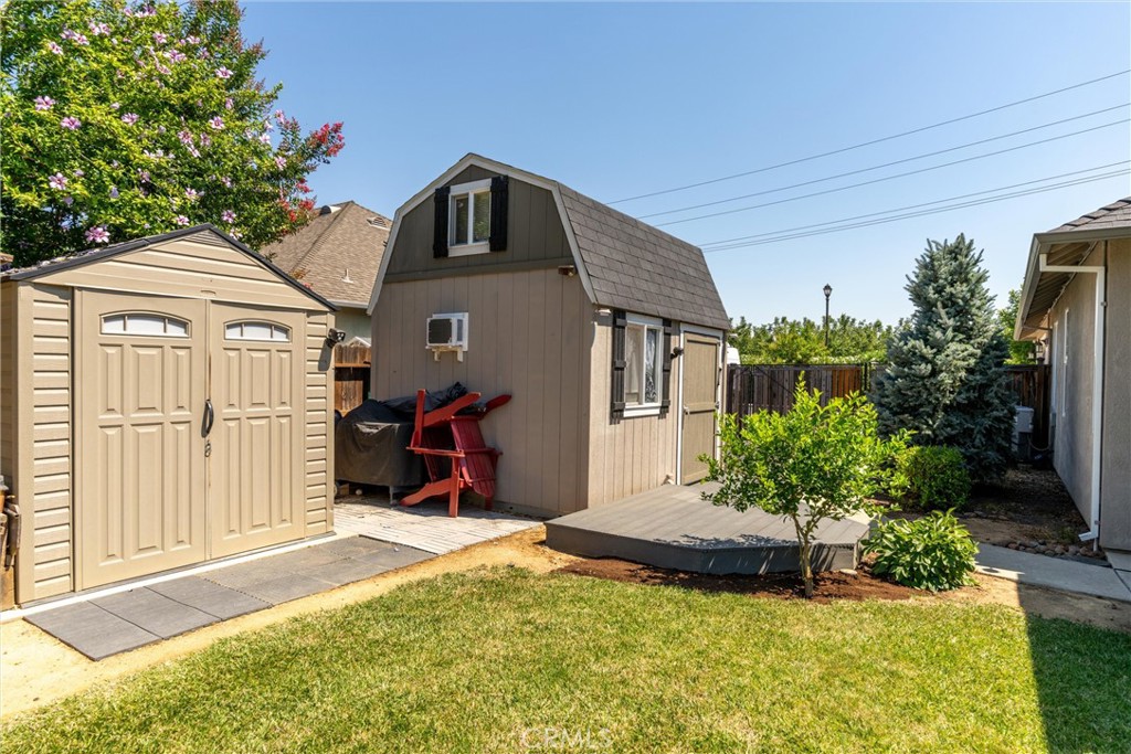 main property photo 44