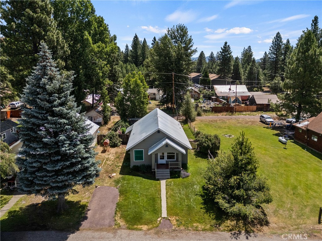 main property photo 40
