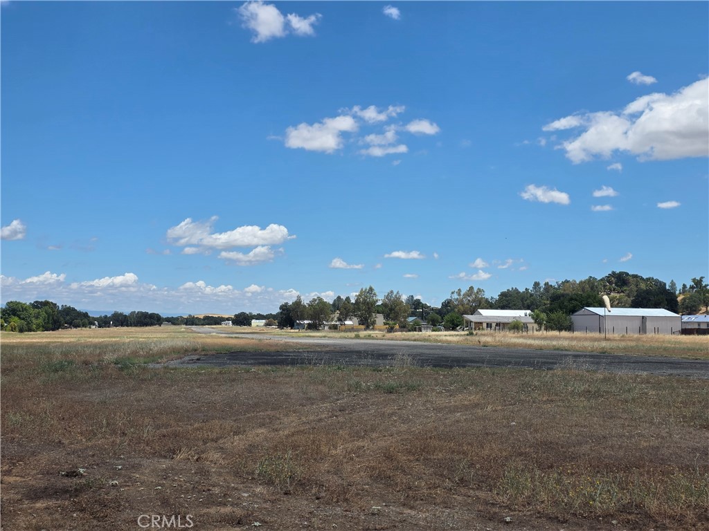 main property photo 9