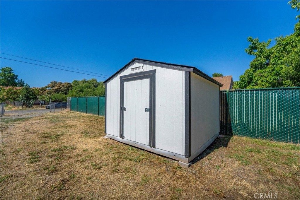 main property photo 21