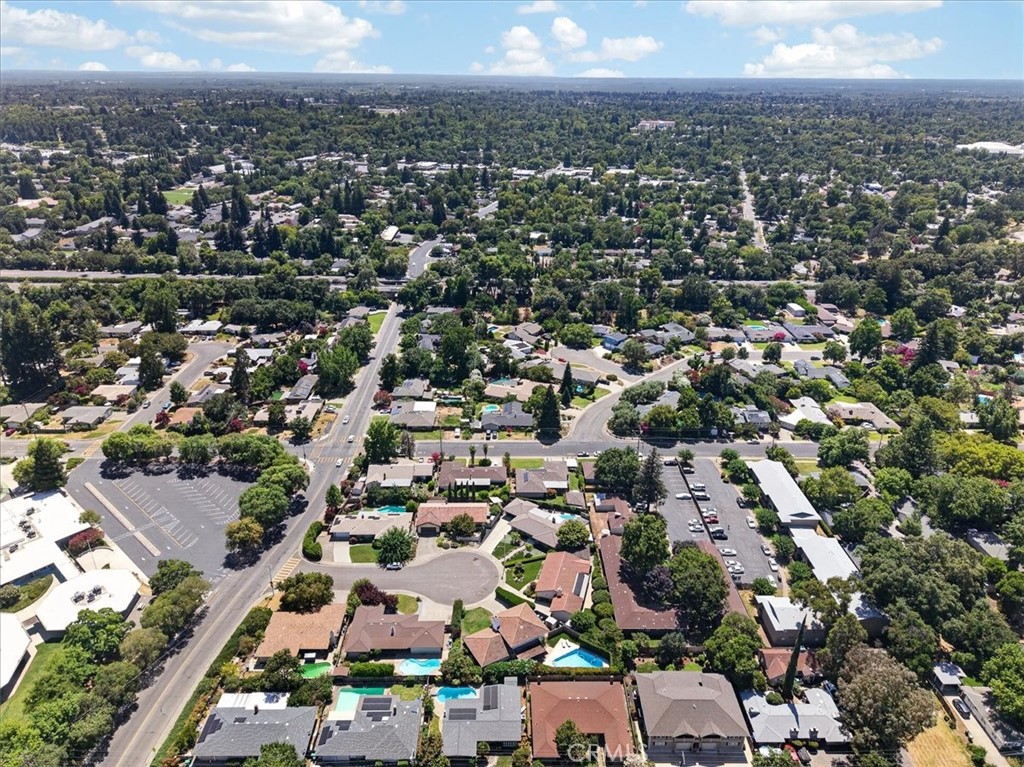 main property photo 60