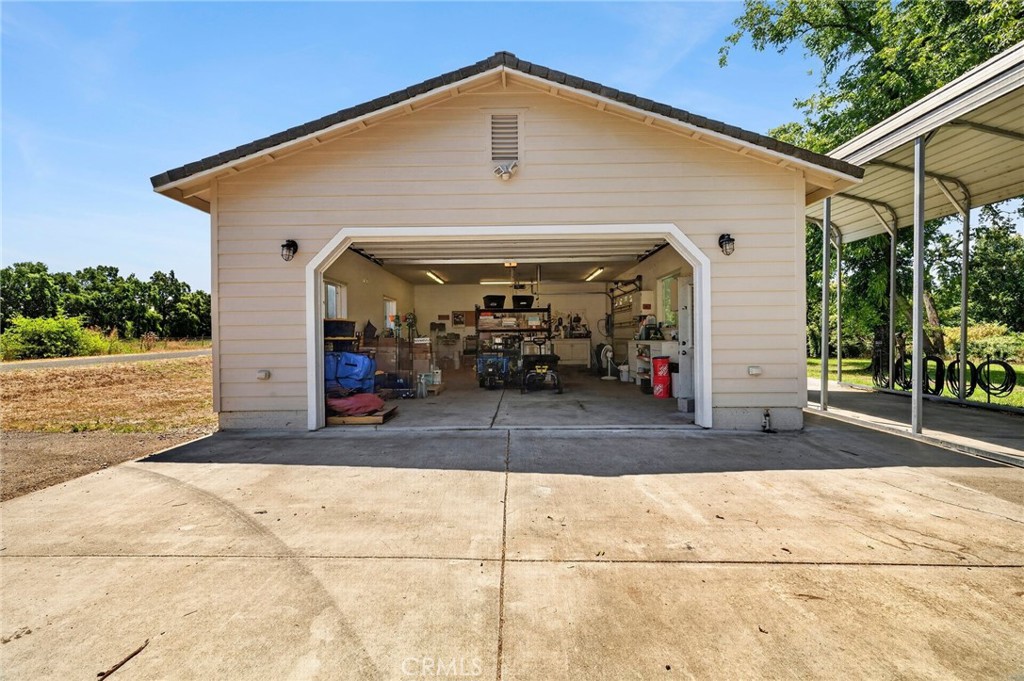 main property photo 61