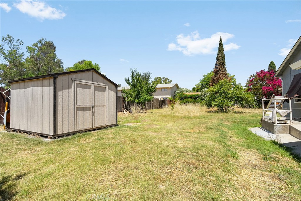 main property photo 36