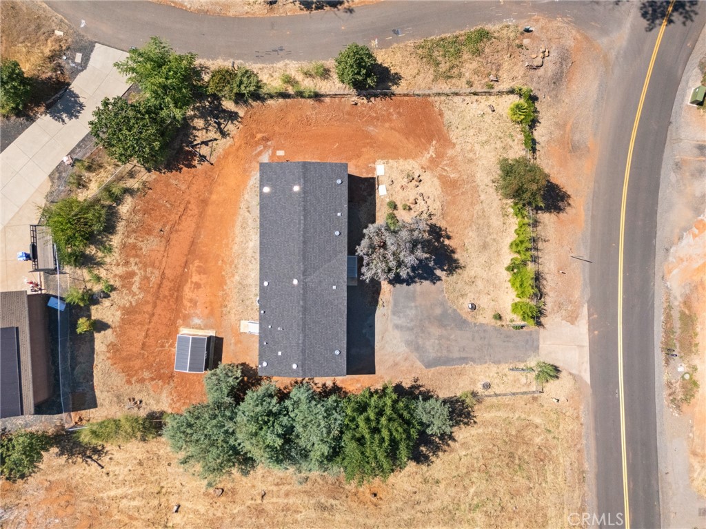main property photo 24
