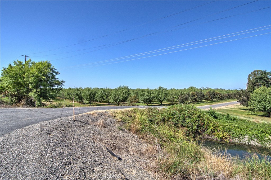 main property photo 47