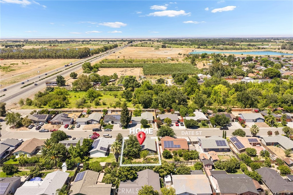 main property photo 8