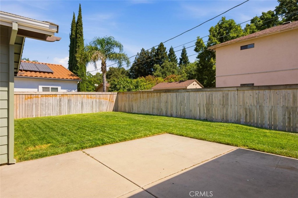 main property photo 38