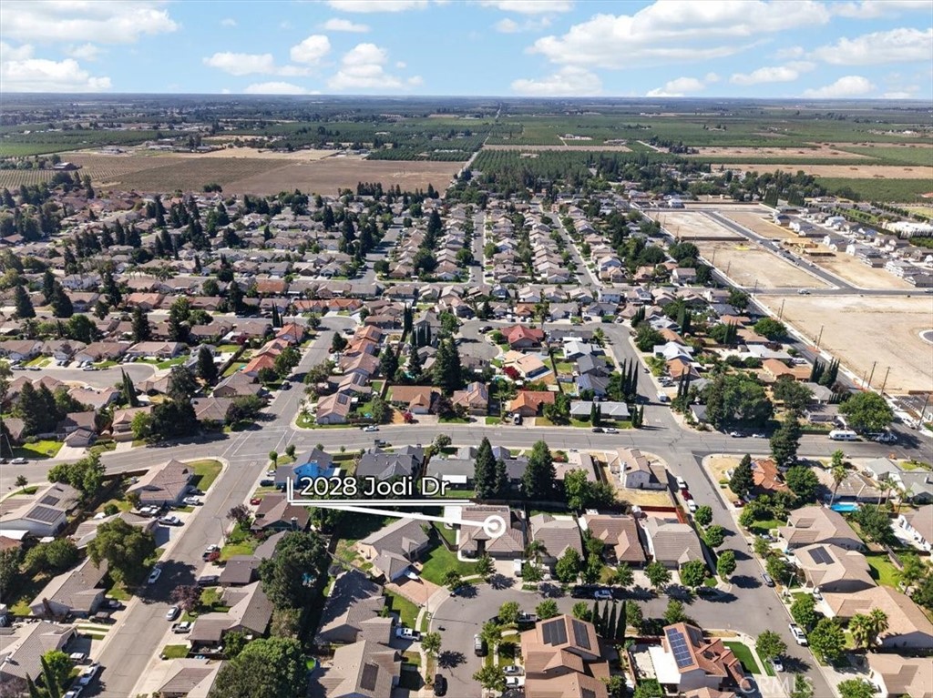 main property photo 45