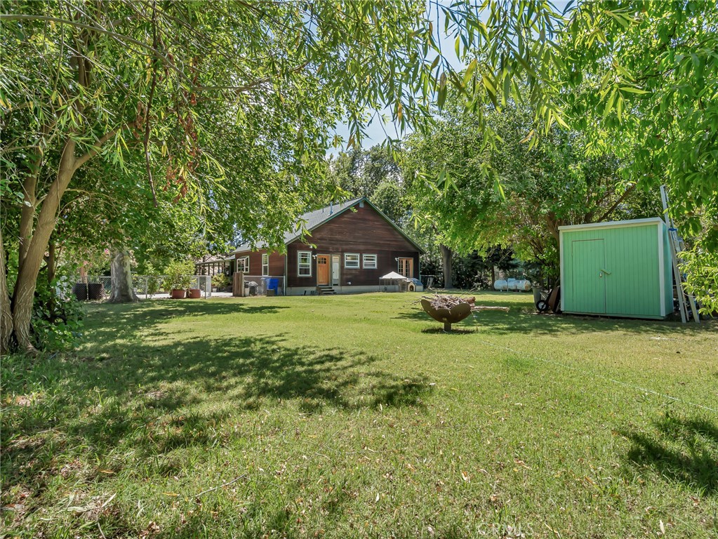 main property photo 16