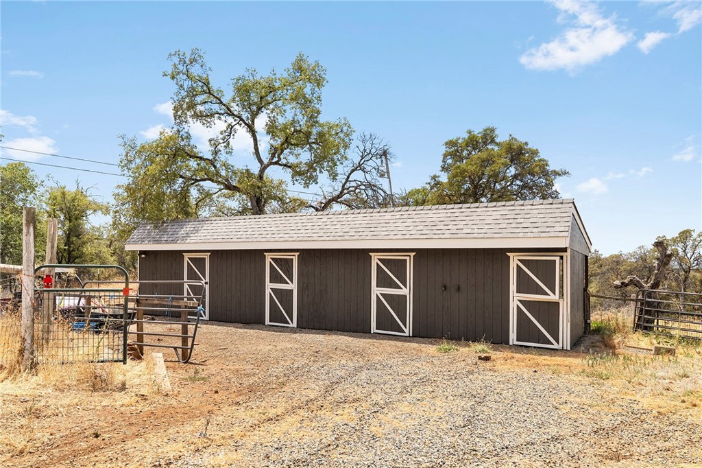 main property photo 48