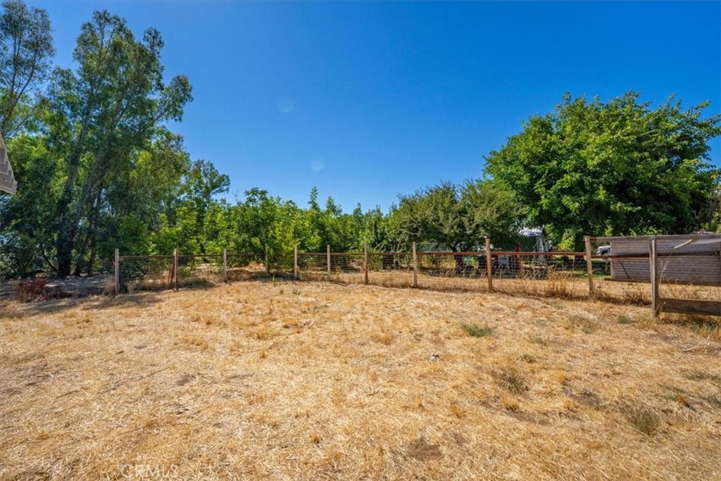 main property photo 37