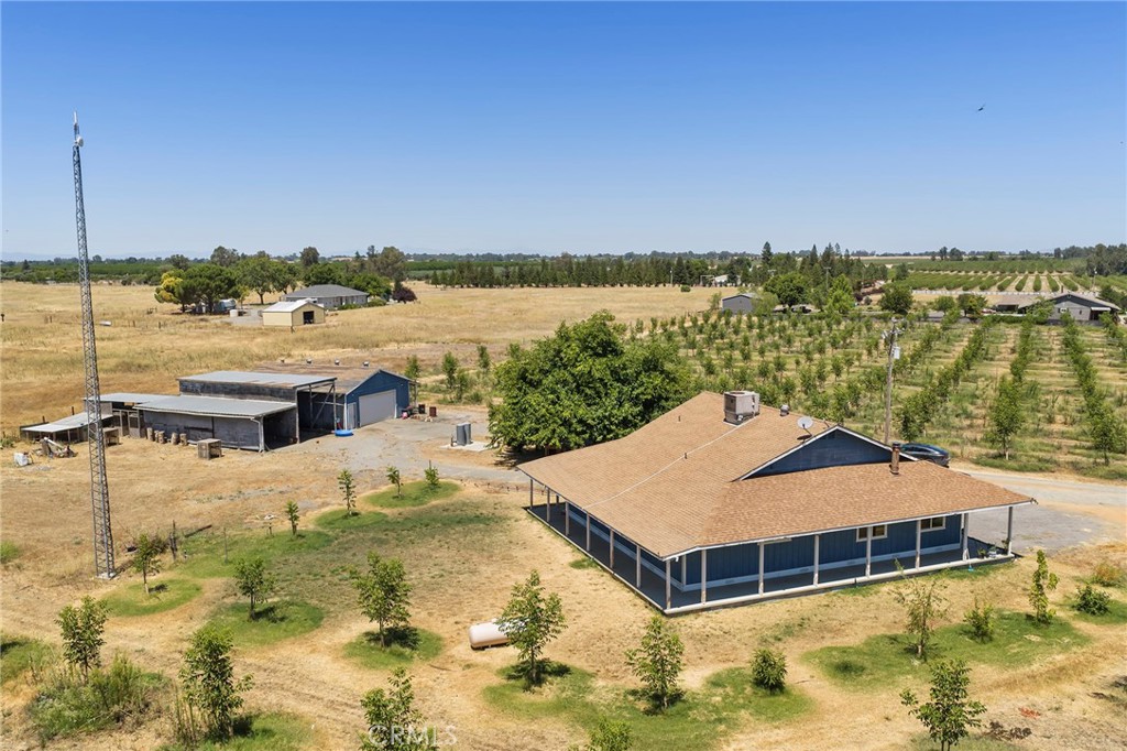 main property photo 25
