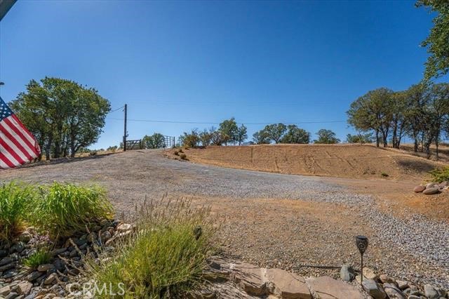 main property photo 45