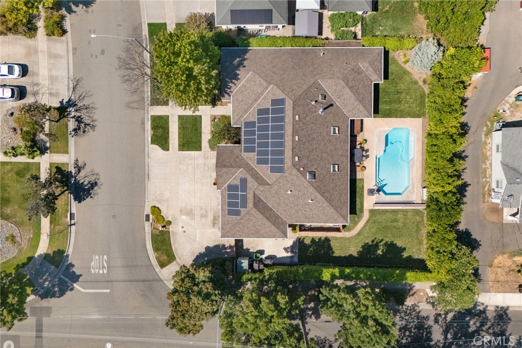main property photo 34