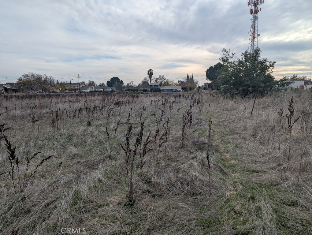 main property photo 7