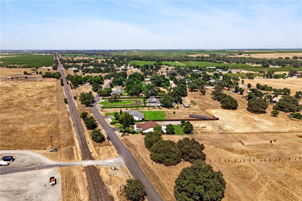 main property photo 74