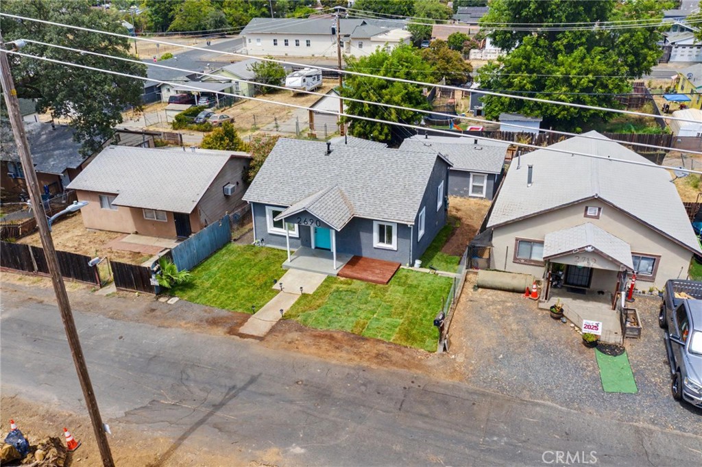 main property photo 25