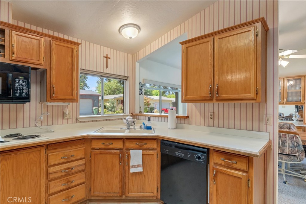 main property photo 15