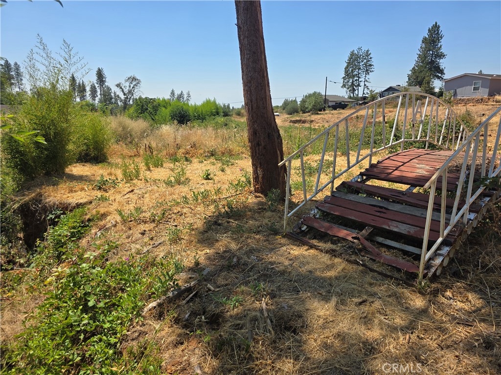 main property photo 22