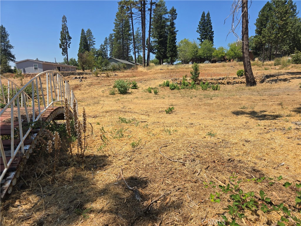 main property photo 23