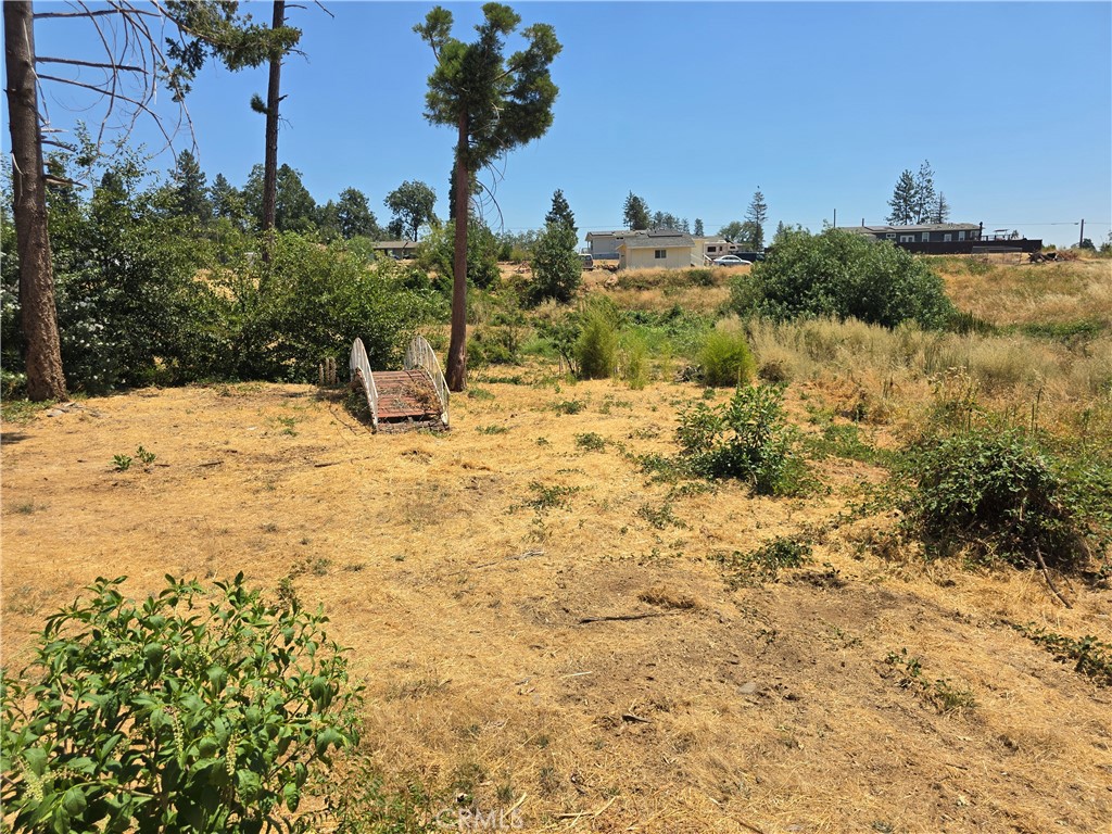 main property photo 30