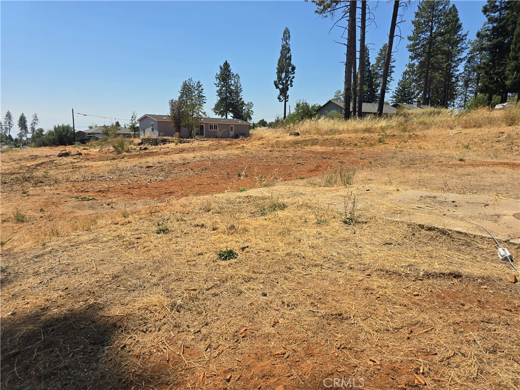 main property photo 32