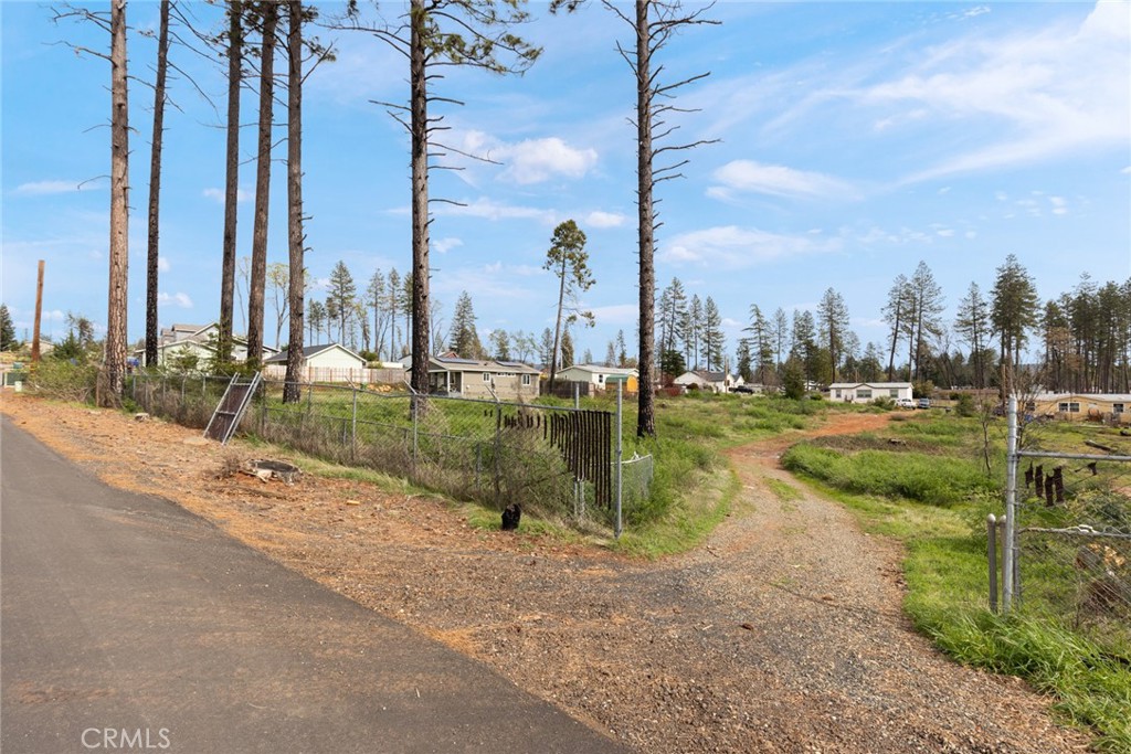 main property photo 11