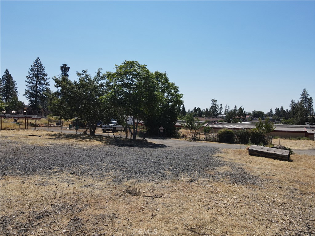 main property photo 12