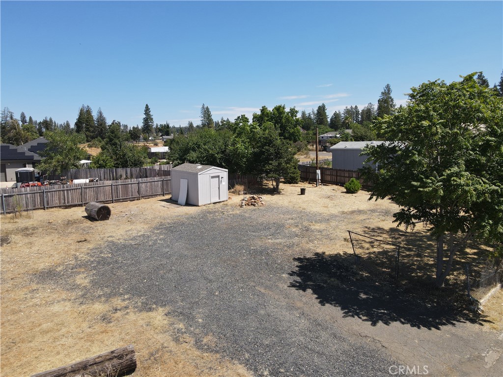 main property photo 17