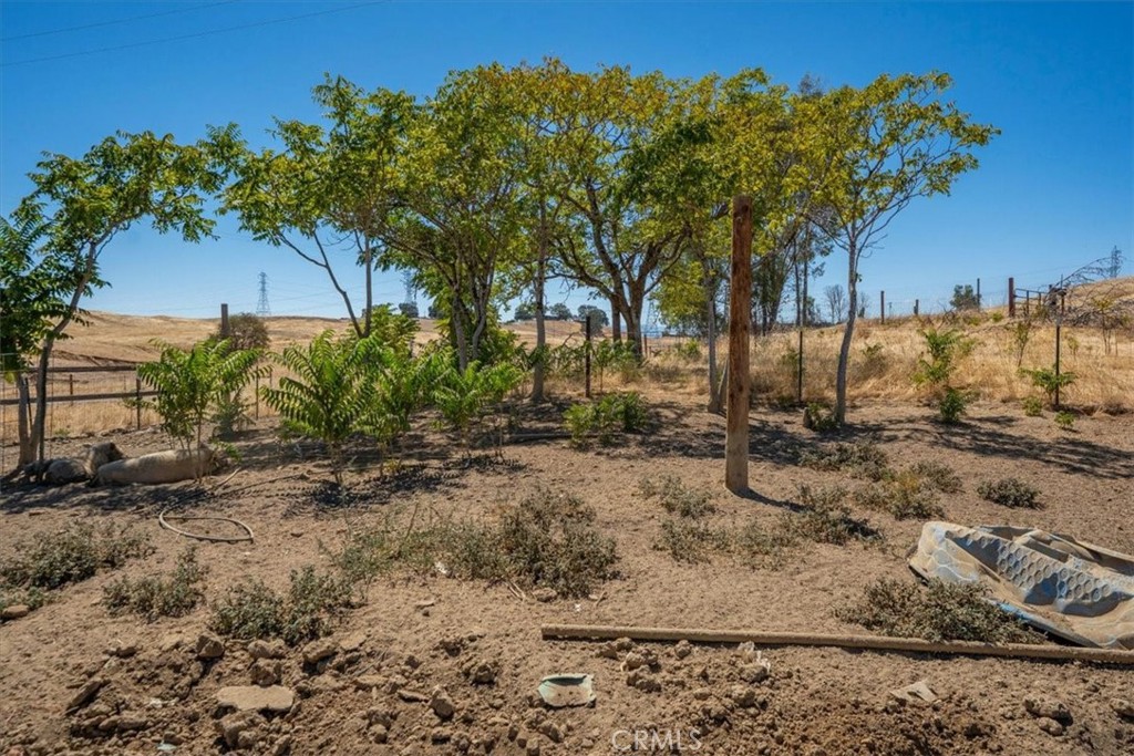main property photo 60
