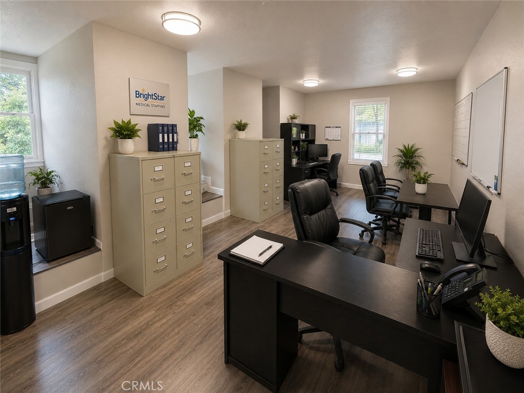 main property photo 9