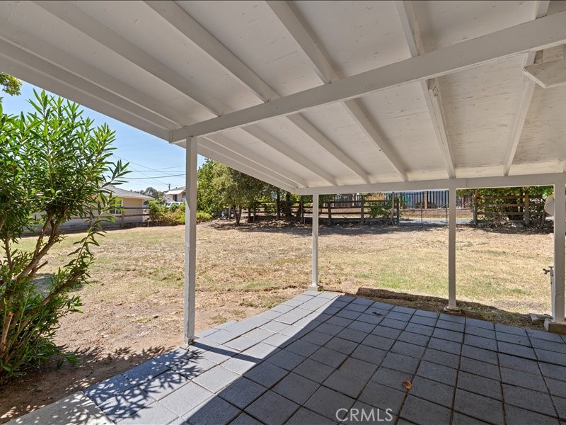 main property photo 23