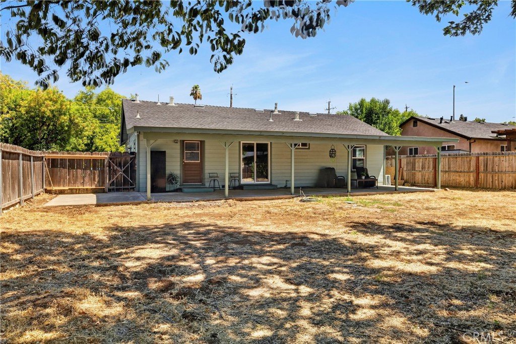 main property photo 38
