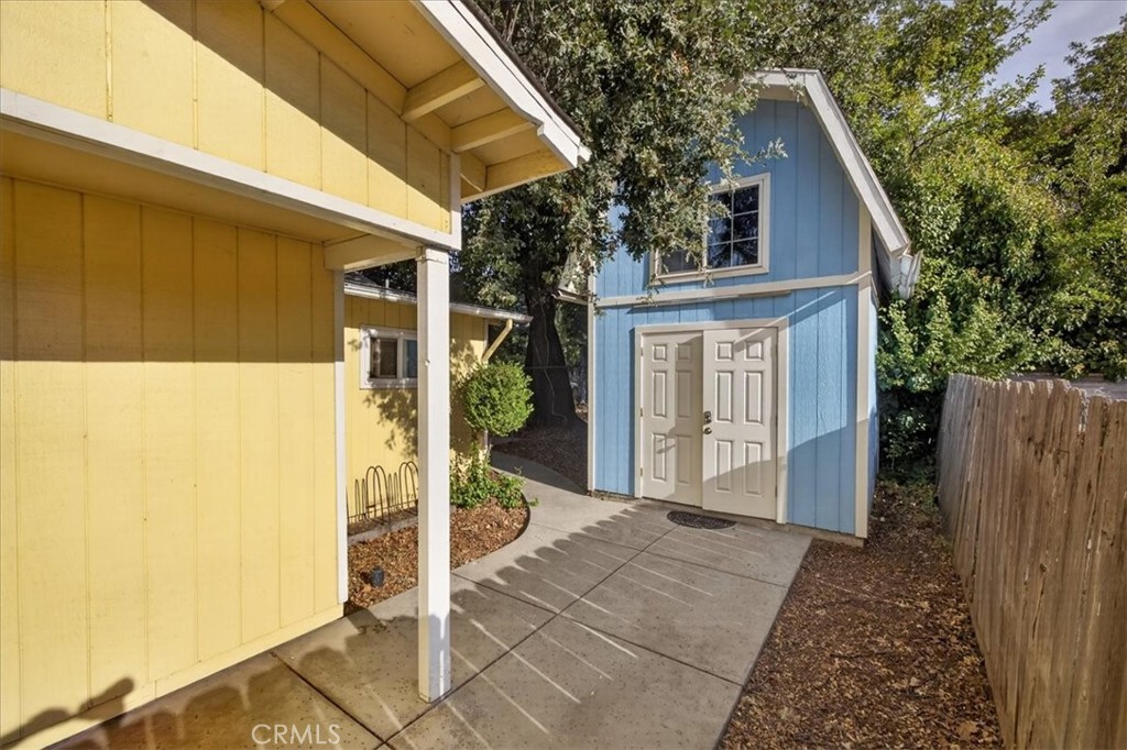 main property photo 27