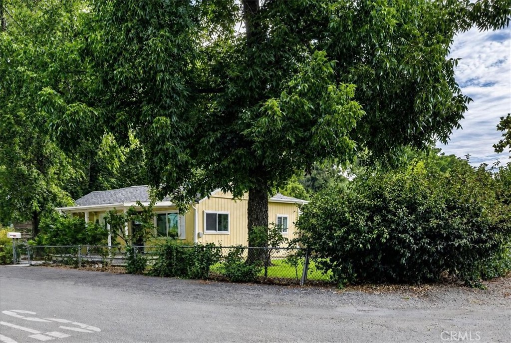 main property photo 42