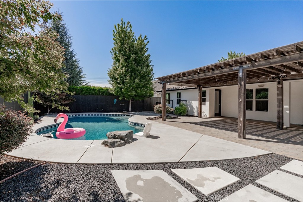 main property photo 53