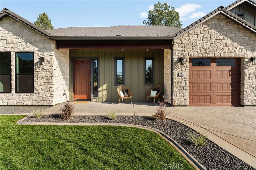 main property photo 59