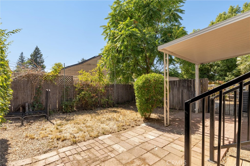 main property photo 39