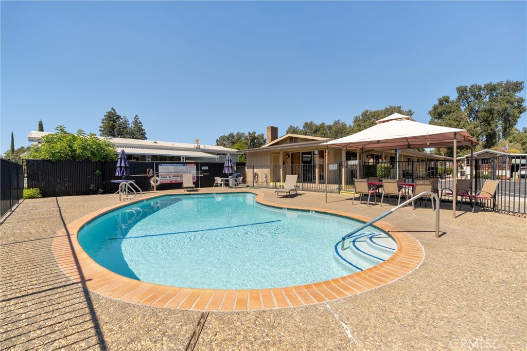 main property photo 43
