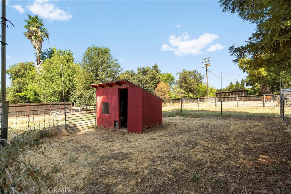 main property photo 44