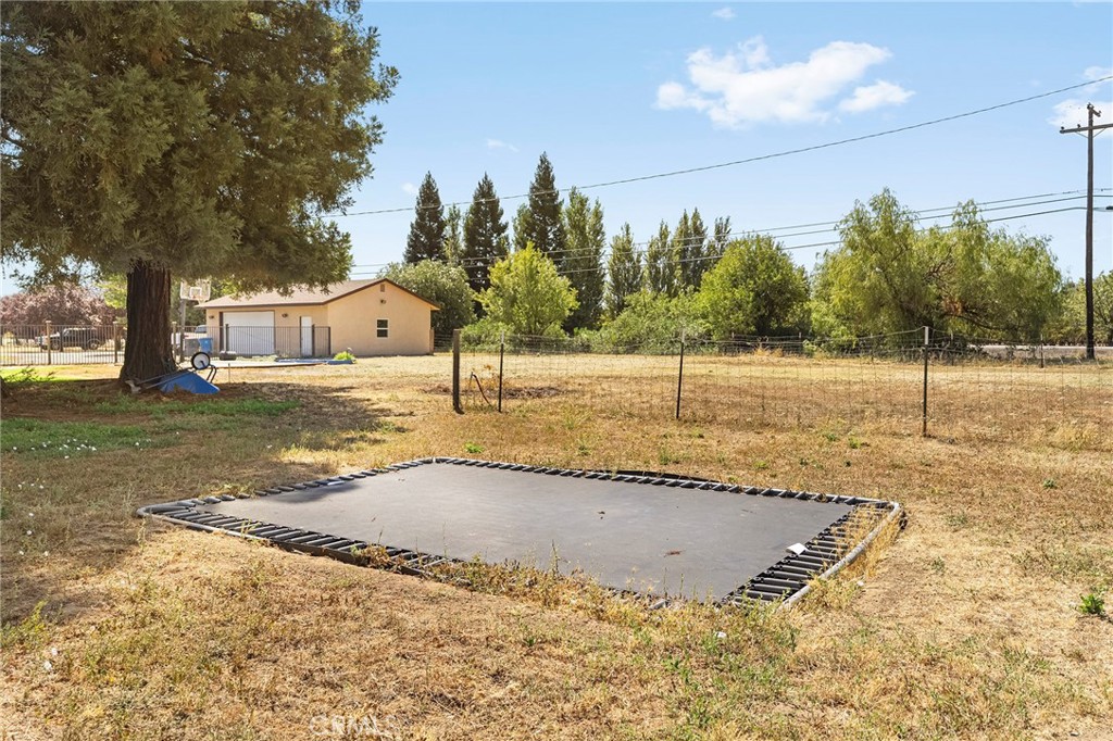 main property photo 48