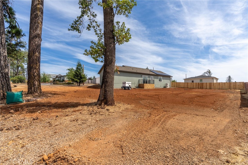 main property photo 30