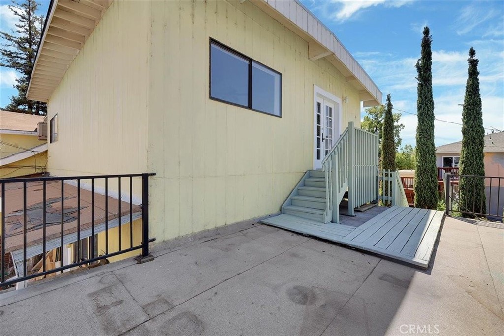 main property photo 26