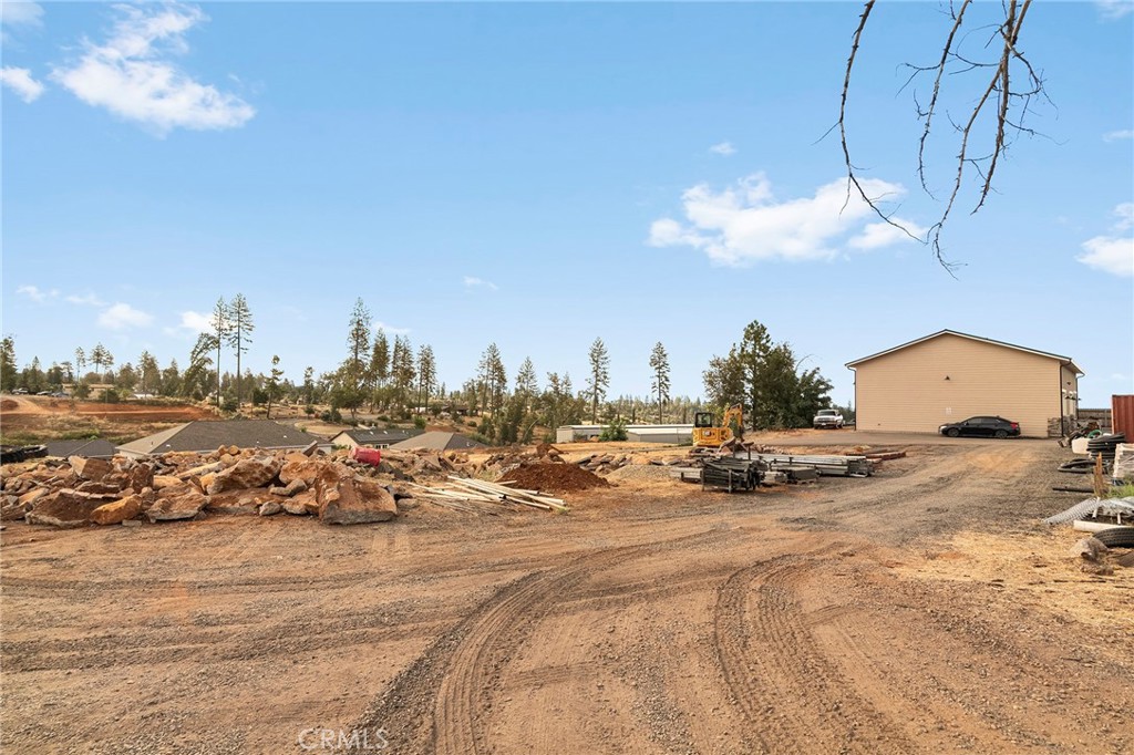main property photo 12