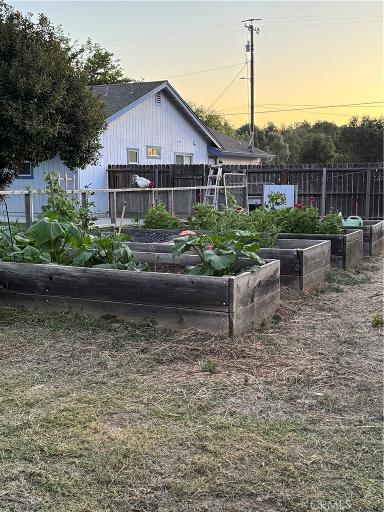 main property photo 15