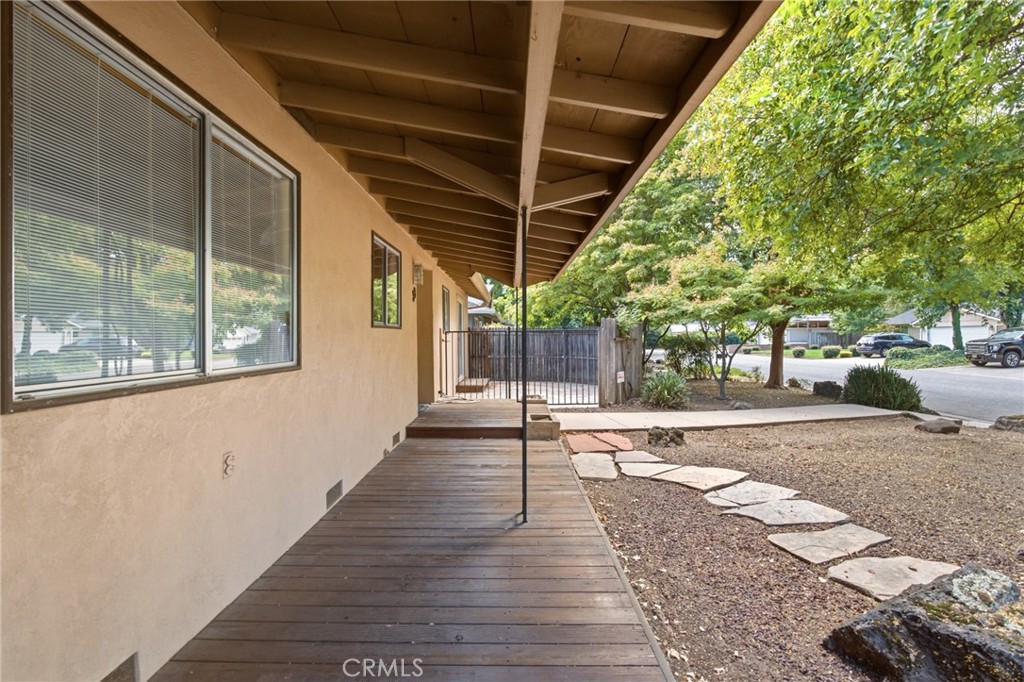 main property photo 35