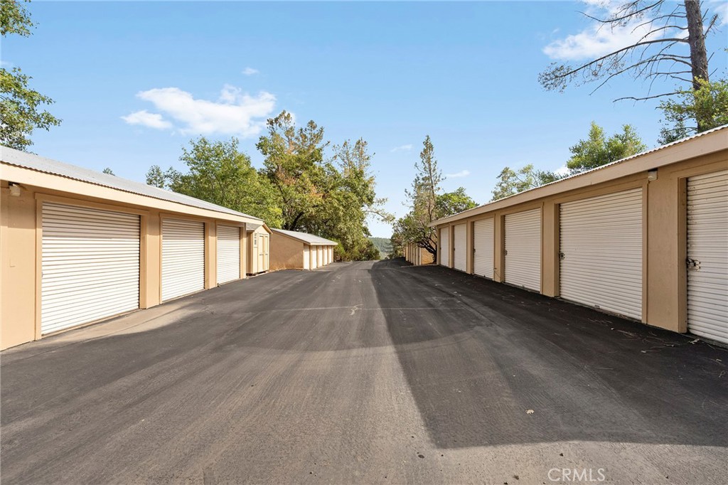 main property photo 59